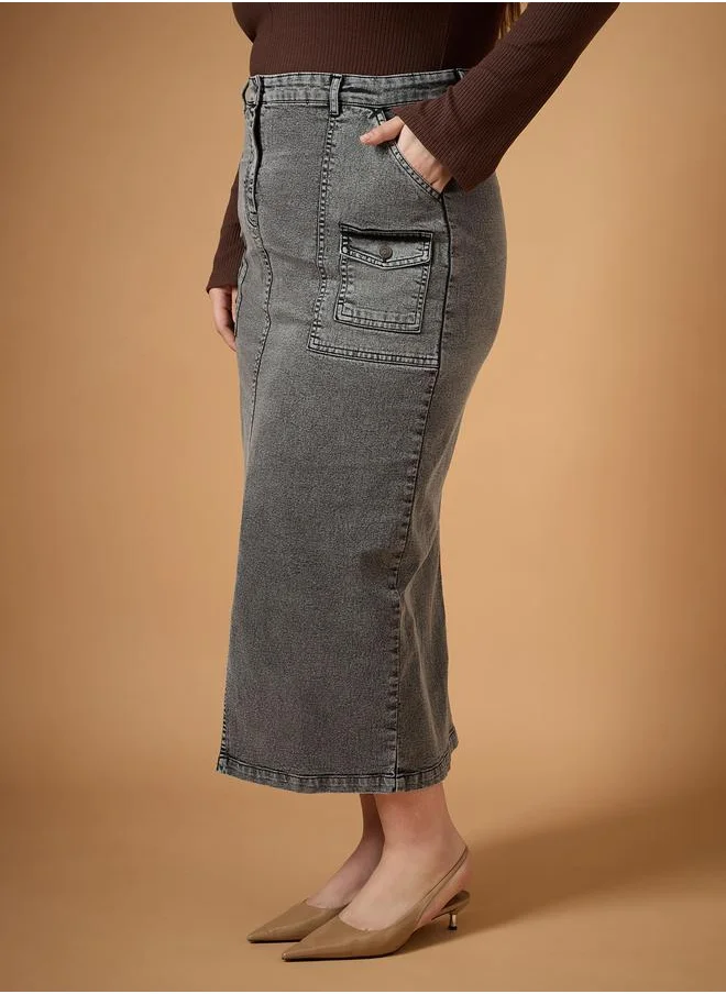 SASSAFRAS Plus Size Acid Wash Front Slit Midi Skirt by Styli