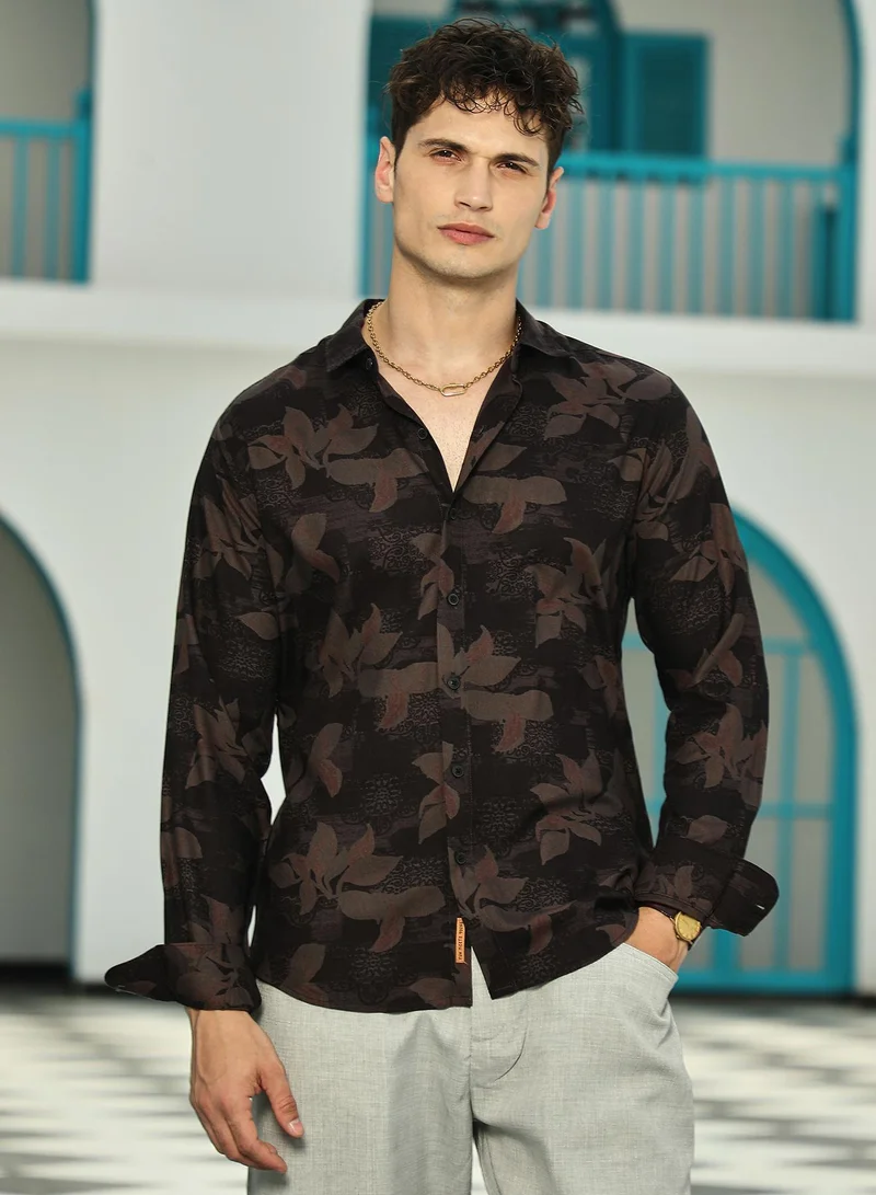 Campus Sutra Men's Midnight Black & Ash Brown Petalia Regular Shirt