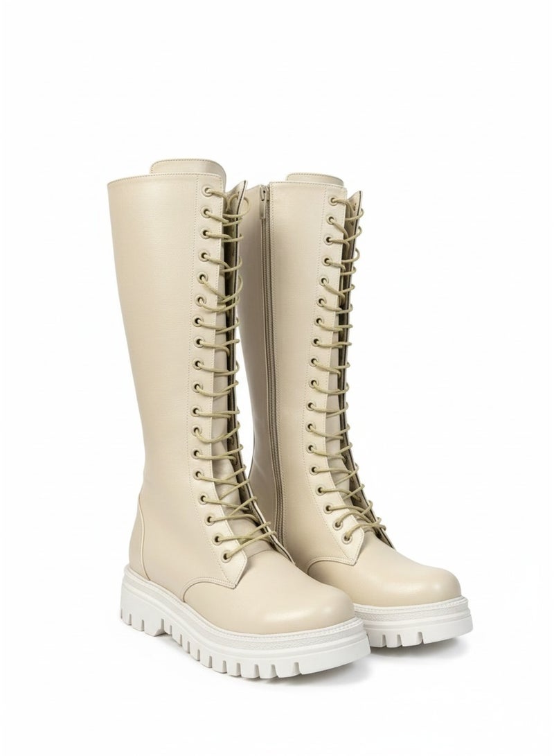 Vbranda Tall boot with a bold and modern look - Image 3