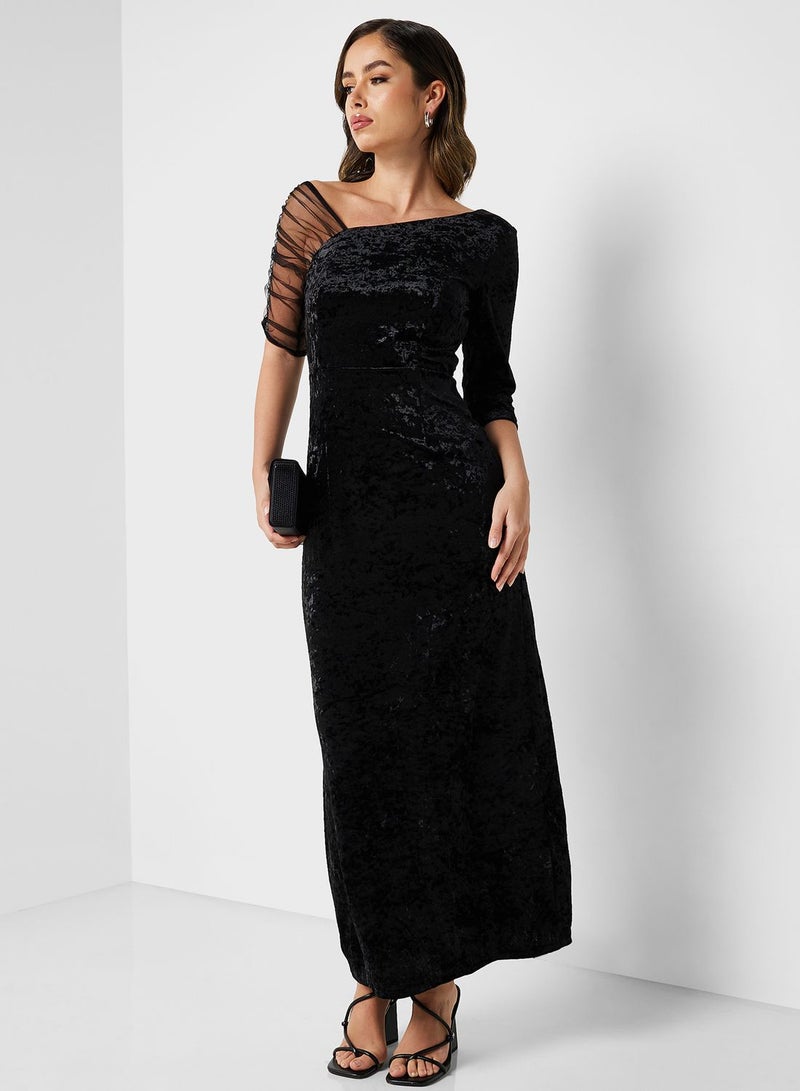 Ella Limited Edition Velvet One-Shoulder Dress - Image 4