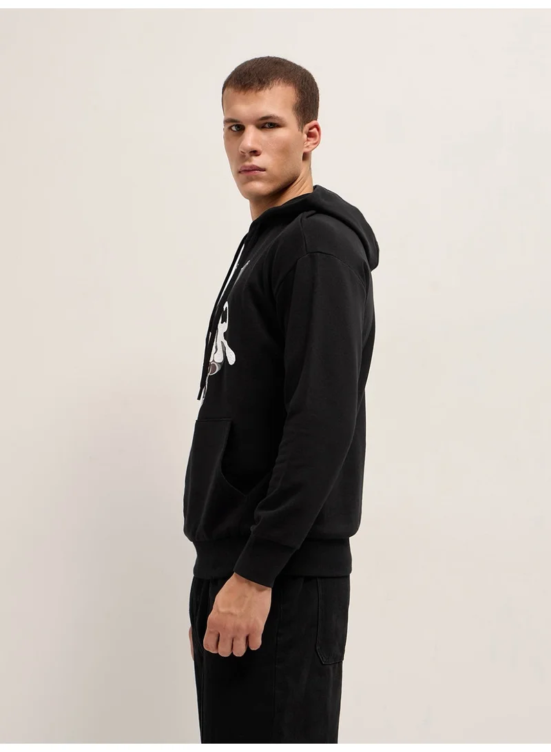 The Bear House  Men's Hoodie for Casual, Daily, or Outdoor Wear – Classic and Comfortable Style Suitable for Travel, Lounging, or Everyday Use in Any Season for Men | Best Price UAE