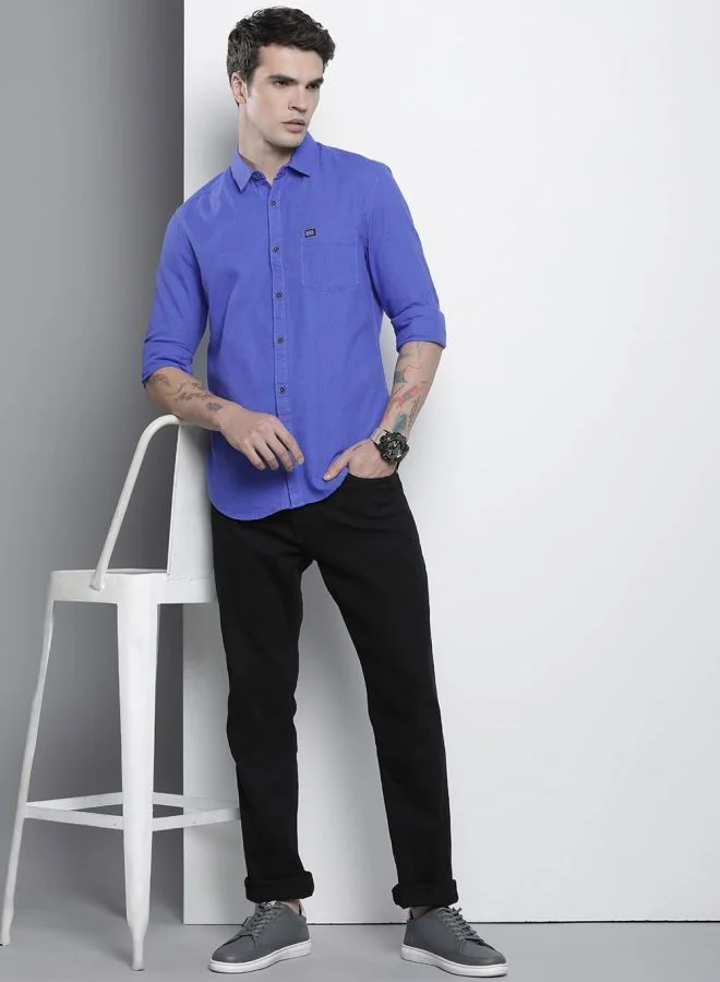 شركة المرآب الهندية Men Slim Fit Solid Full Sleeves Cutaway Collar Resort Wear Shirt