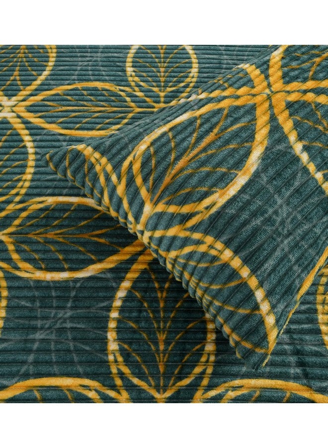 KAWI 350 TC Velvet Pencil Print 300 GSM Woolen Fleece Warm Flannel Double Bed Elastic Fitted King Size Bedsheet with 2 Zipper Pillow Cover (72"x78" X10") - Light Green Colour - Image 5