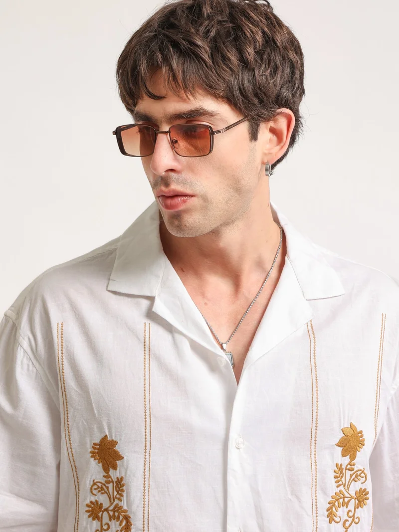 مانياك Maniac Mens Golden Petal Embroidery Half Slevee White Linen Shirt