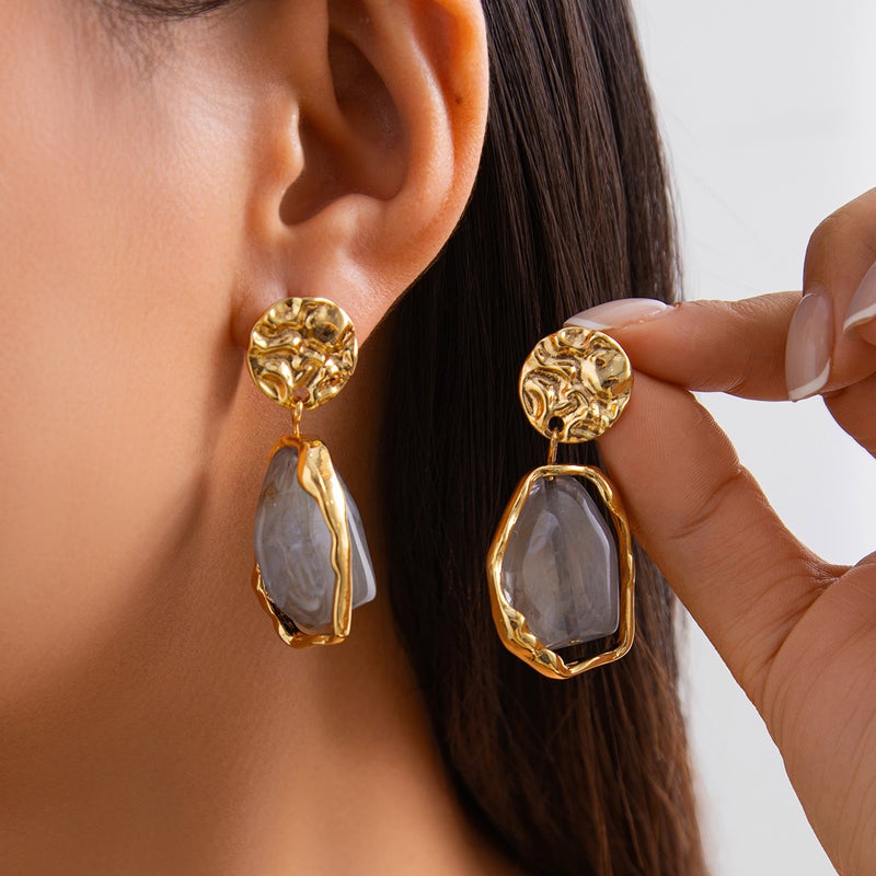 SHIXIN European and American Cross-Border Accessories: French-Style Metallic Earrings with Pearls and Square Pleated Design - Image 1