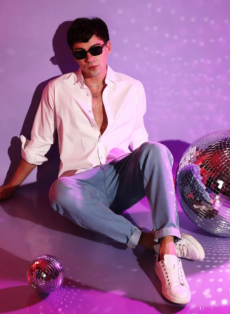 Campus Sutra Men's Solid White Regular Fit Casual Shirt