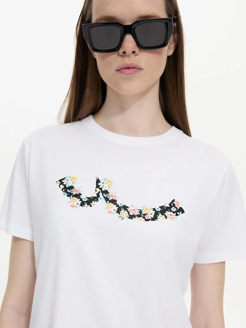ال تي بي White T-Shirt