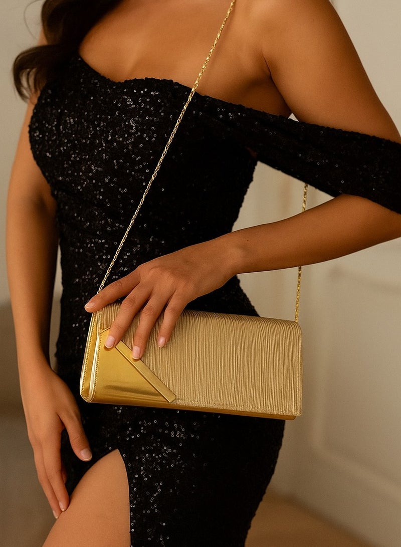 Vbranda Elegant and sleek, this structured evening clutch features VS-43-GOLD - Image 1