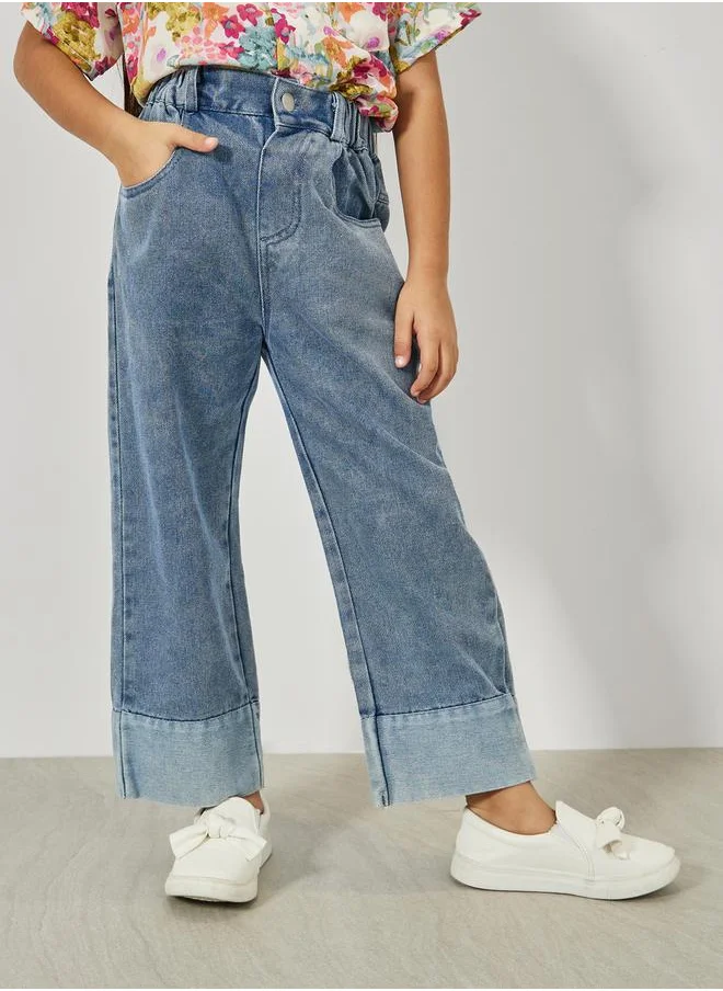 ستايلي Contrast Hem Detail Straight Leg Jeans