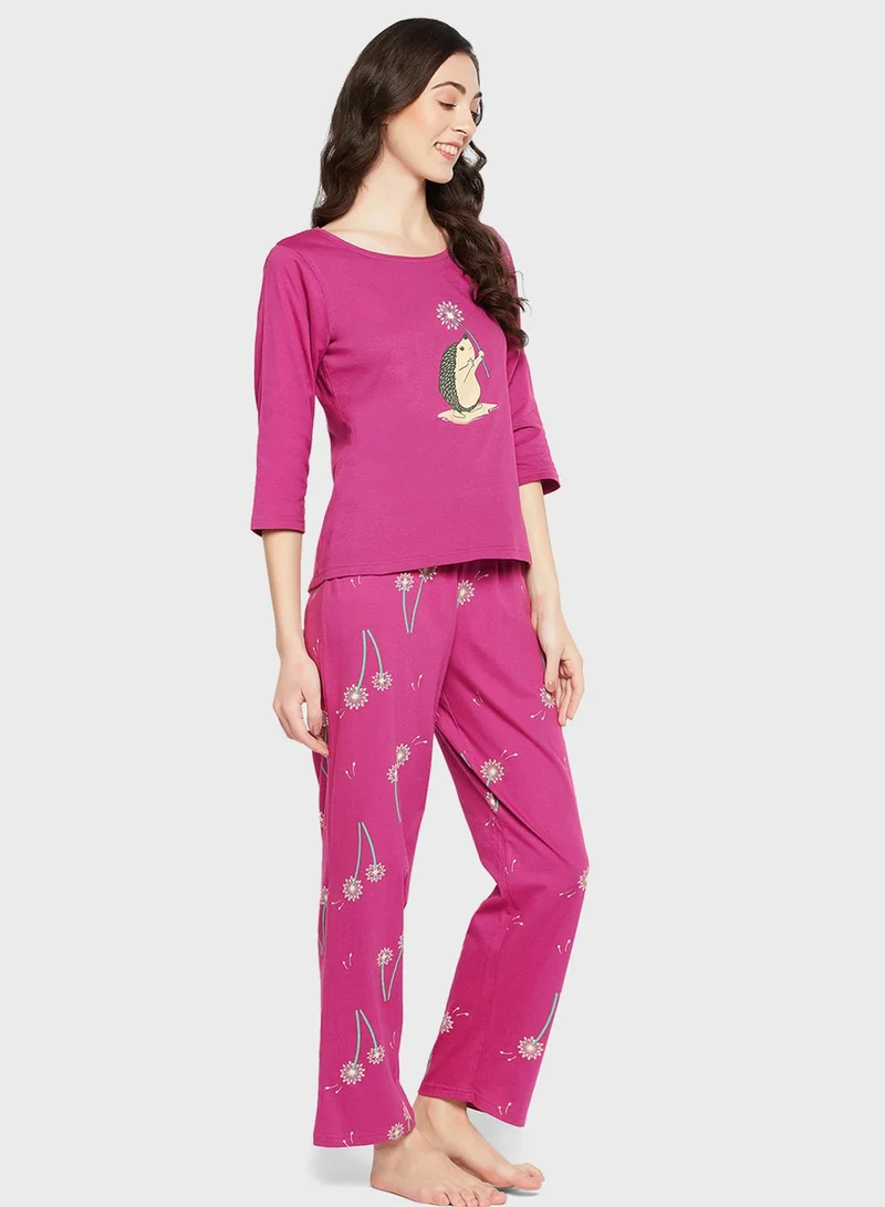 Clovia Crew Neck Graphic Top & Printed Pyjama Set