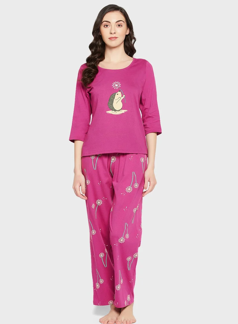 Clovia Crew Neck Graphic Top & Printed Pyjama Set