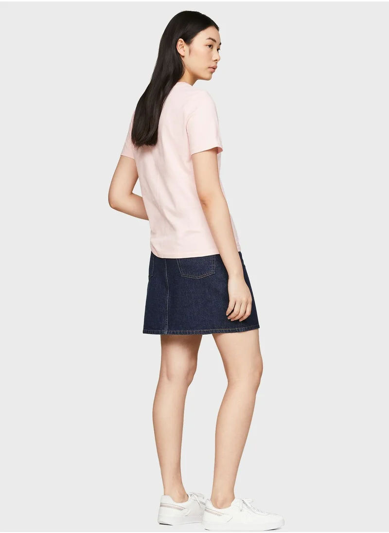 TOMMY HILFIGER Crew Neck Logo Detail T-Shirt