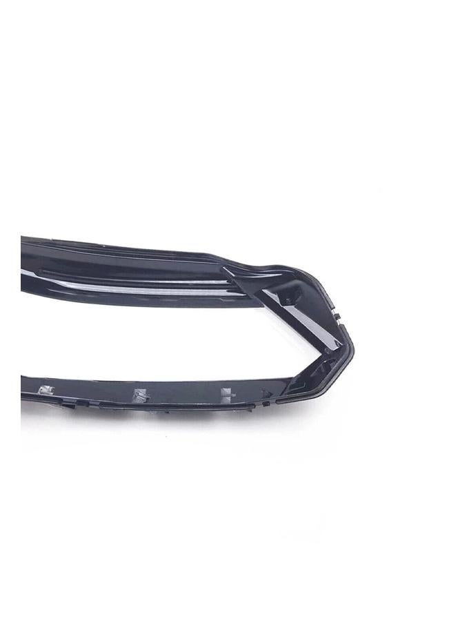 VW Passat (2016–2018) Headlight Lens Cover (Right) - Image 1
