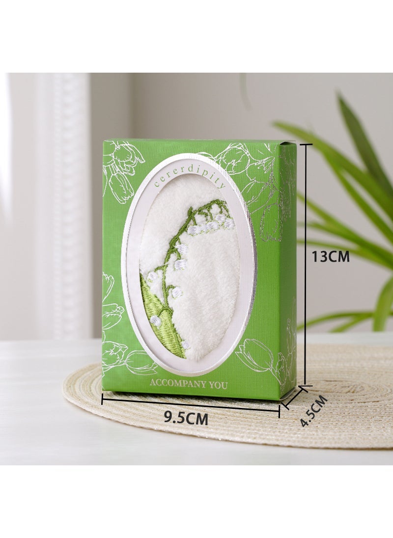 Tulip Embroidery Towel Gift Box Wedding Favor Green Lily-in-the-Ring Gift Box 