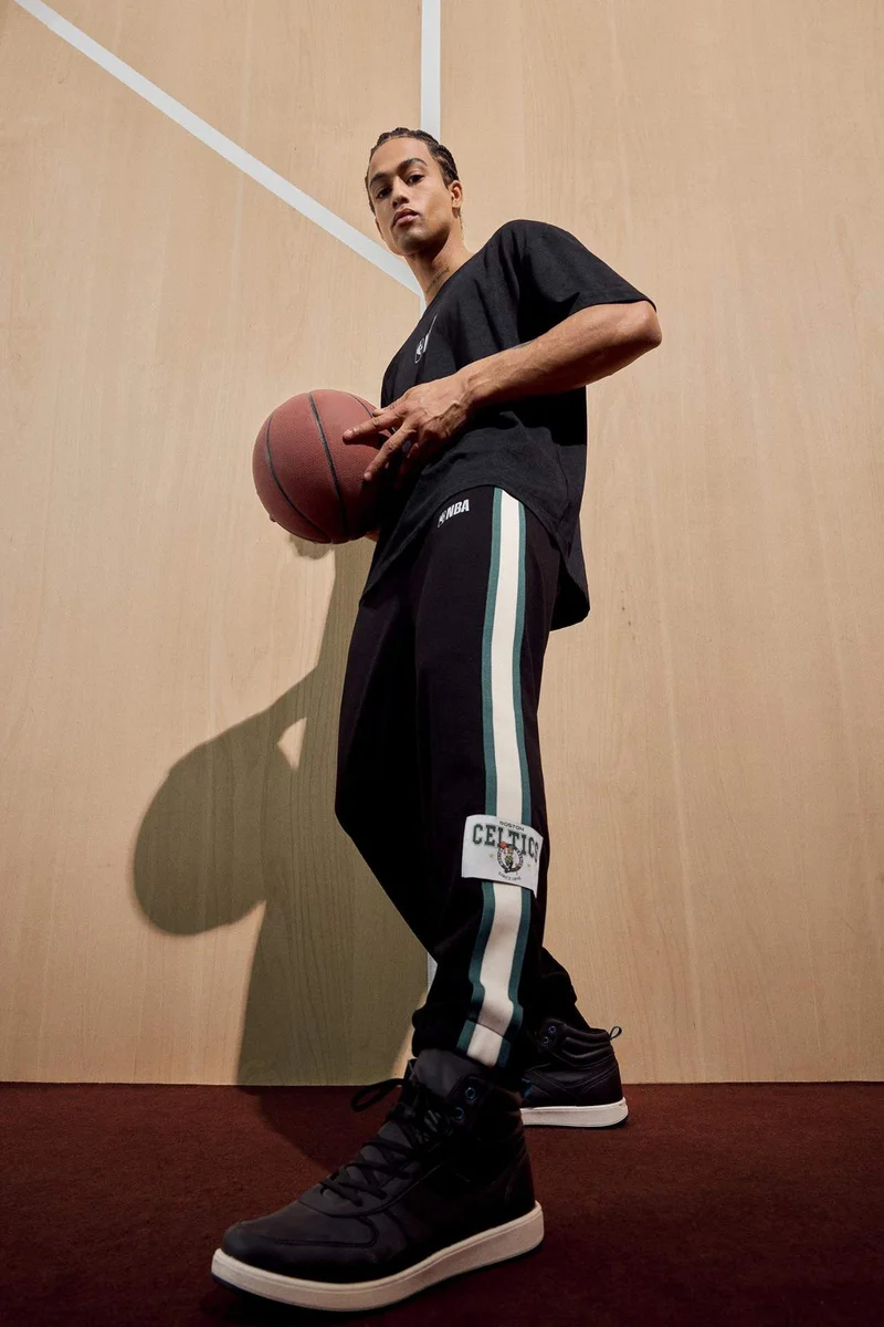 ديفاكتو NBA Boston Celtics Standard Fit Modal Joggers