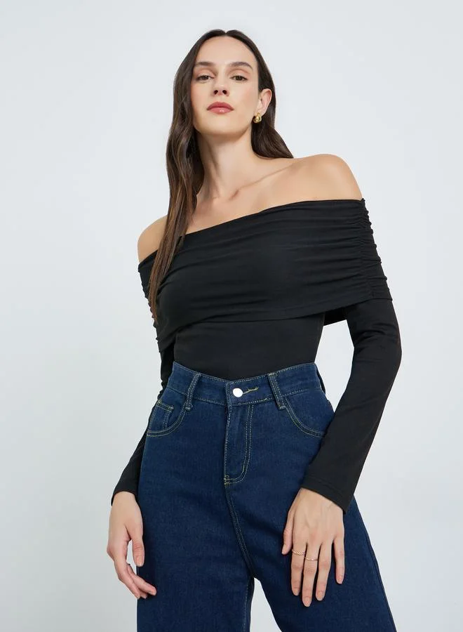 تايك تو بلوزة بأكمام طويلة مكشوفة الأكتاف