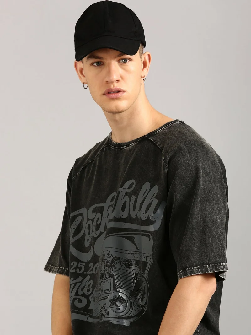 Joven Jade Black Men Black Printed Pure Cotton Oversized Raglan Distressed T-Shirt for Men | Best Price UAE