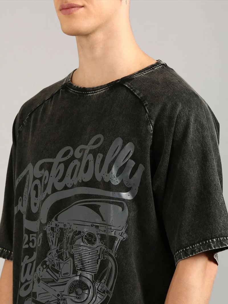 Joven Jade Black Men Black Printed Pure Cotton Oversized Raglan Distressed T-Shirt for Men | Best Price UAE