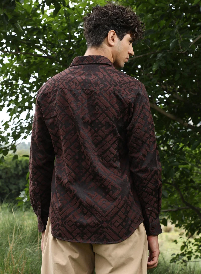 Campus Sutra Campus Sutra Men's Coffee Brown Faded-Cubic Jacquard Shirt | Spread Collar , Long Sleeve Cuffed Sleeves , Button Closure | Geometric Jacquard | Cotton-Blend Shirt For Casual Wear