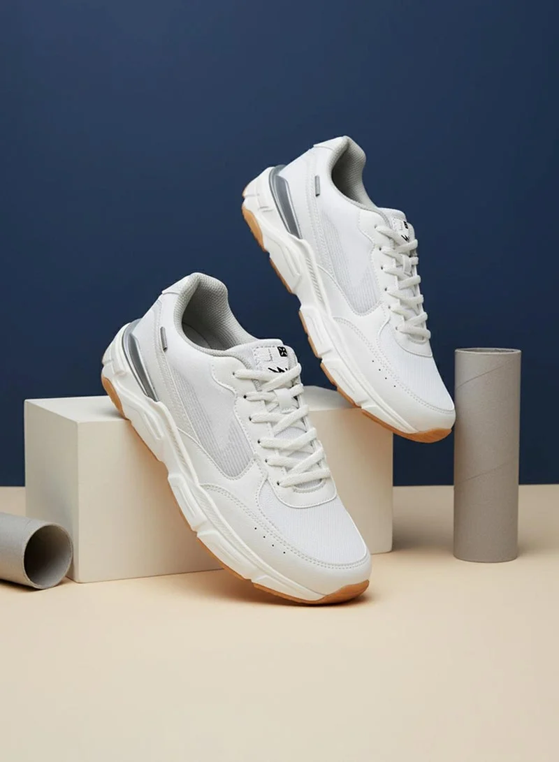 Men’s All-White Sneakers – Stylish Comfort Shoes with Contrast Sole