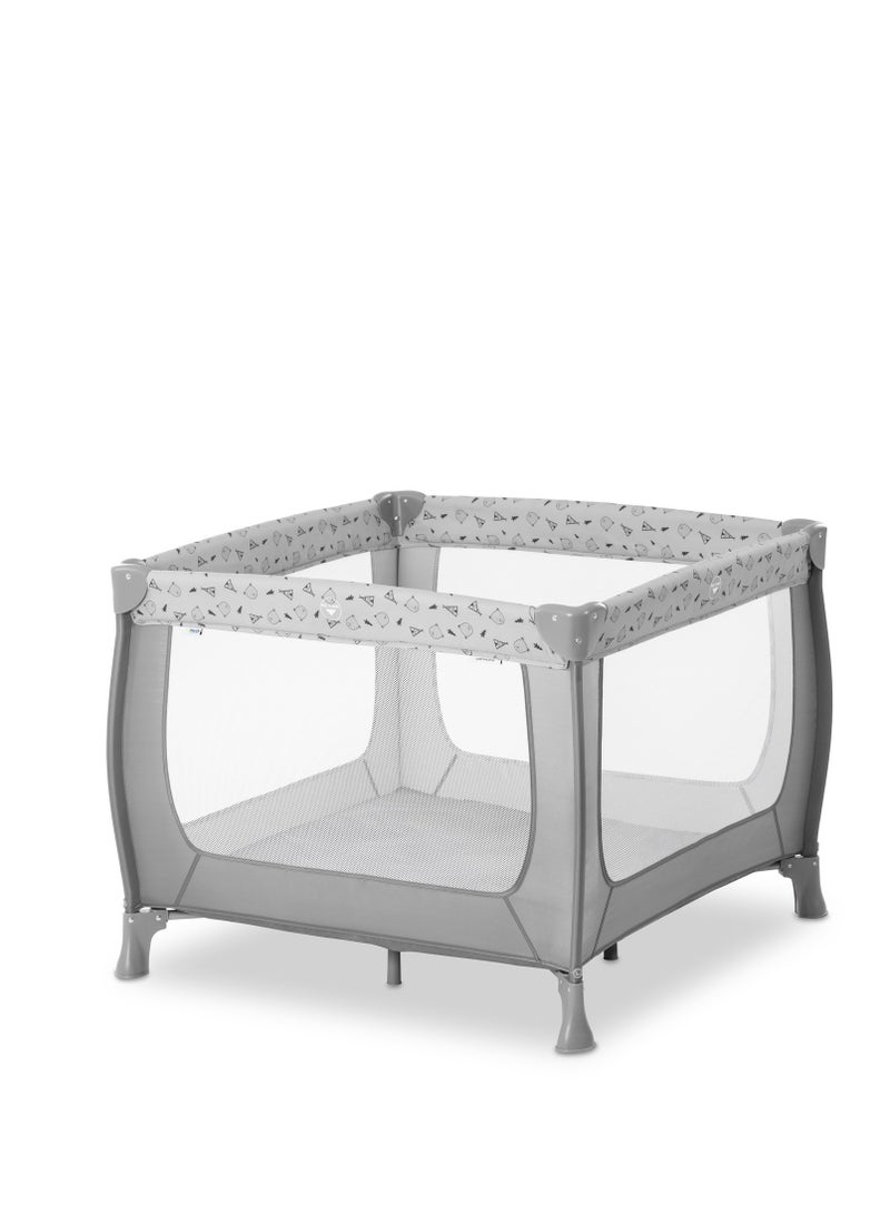hauck Travel Cots Sleep N Play Sq - Grey - Image 1