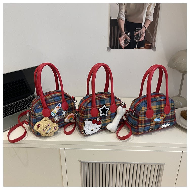حقيبة كتف نسائية بنقشة مربعات، حجم صغير - Image 5