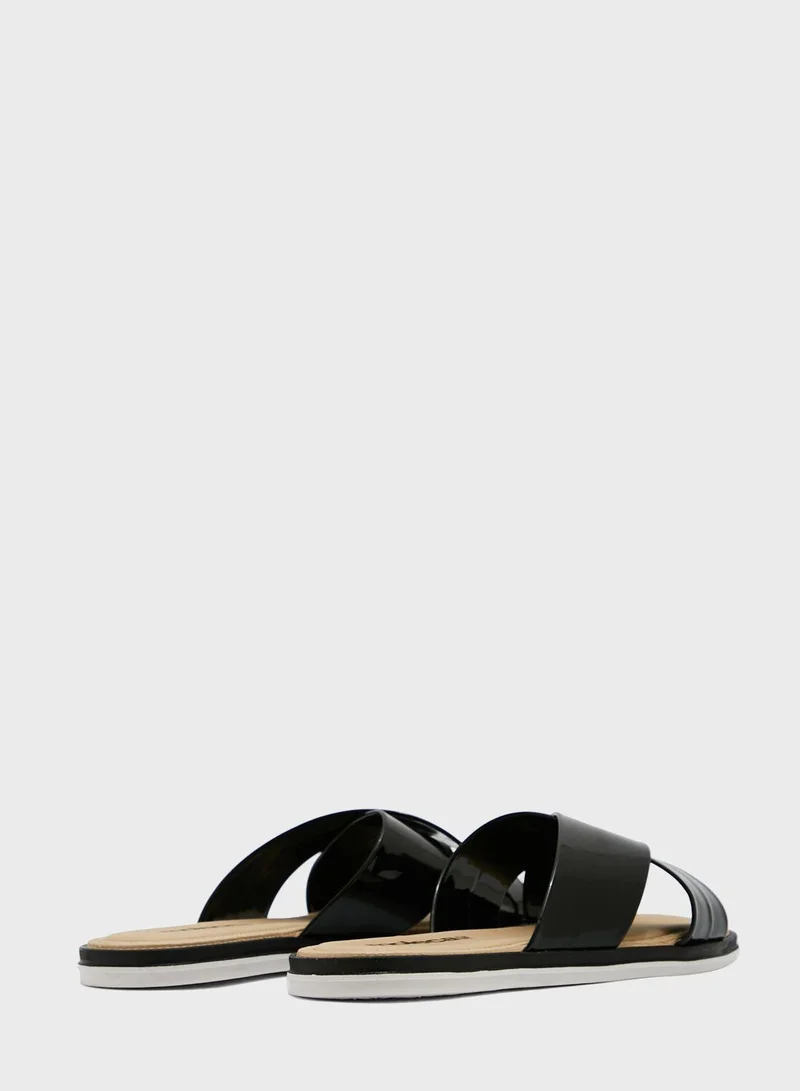 MOLECA Casual Cross Strap Flat Sandals