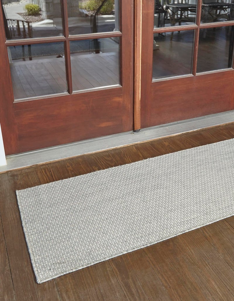 Unique Loom Collection Casual Transitional Solid Heathered Indoor/Outdoor Flatweave Area Rug (2' x 6' 1" Runner, Light Gray/Ivory) - Image 1