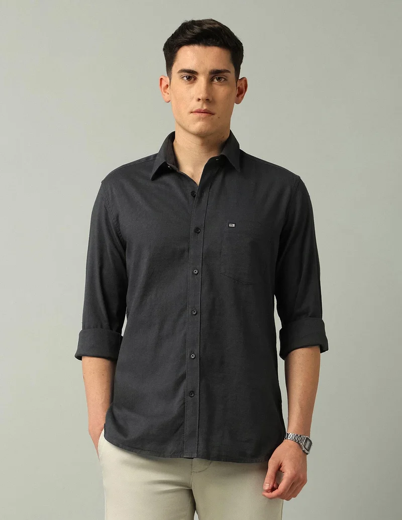 Arrow Manhattan Slim Fit Solid Shirt