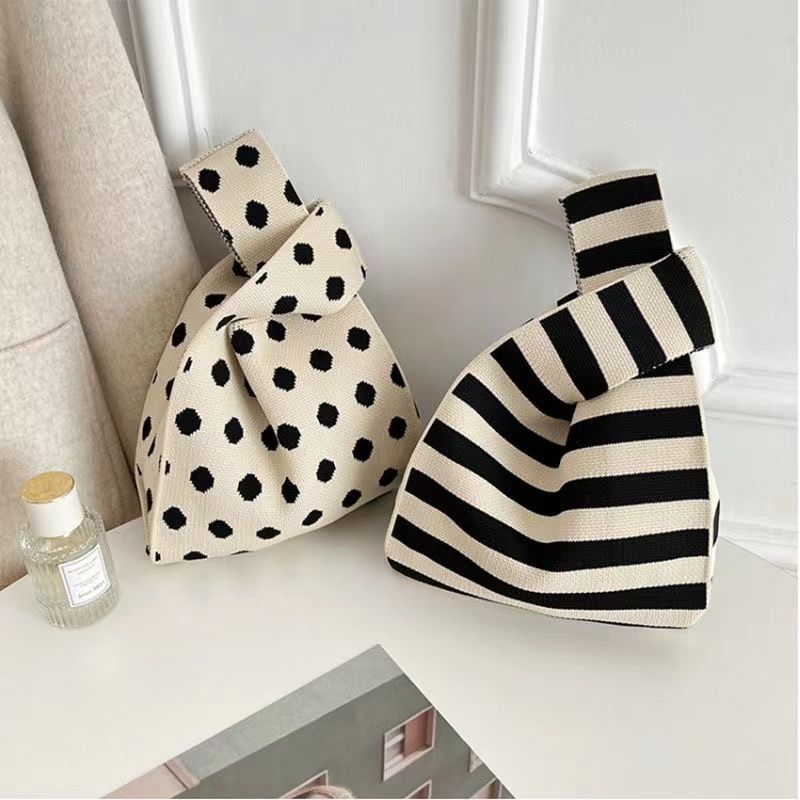 Souvenir Bag Knitted Handbag For Women Cute Versatile Wrist Bag Vest Bag Souvenir Handbag Gift Bag - Image 5