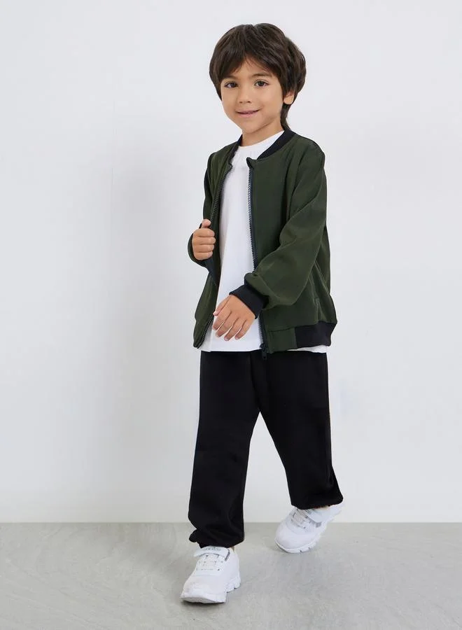 ستايلي جاكيت بومبر بسحاب للإغلاق