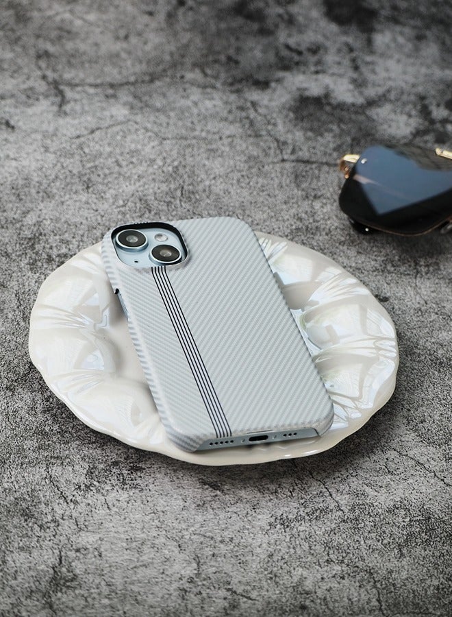 شيبشيب غطاء آيفون 15 بلس بخطوط بيضاء دقيقة - Image 4