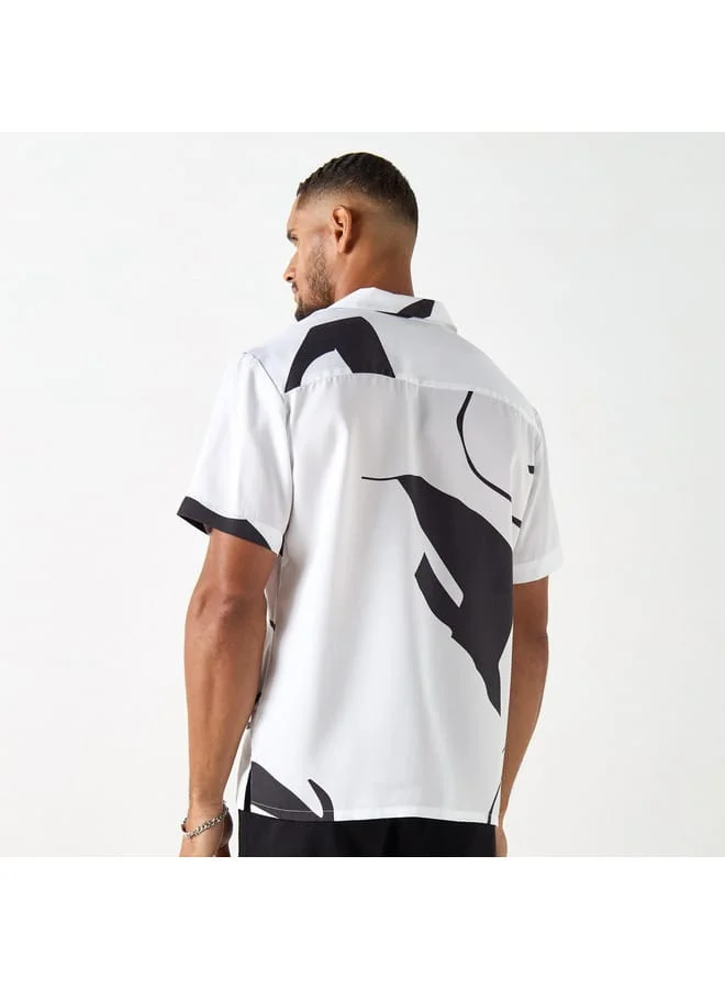 Iconic Iconic All-Over Print Camp Collar Shirt with Short Sleeves