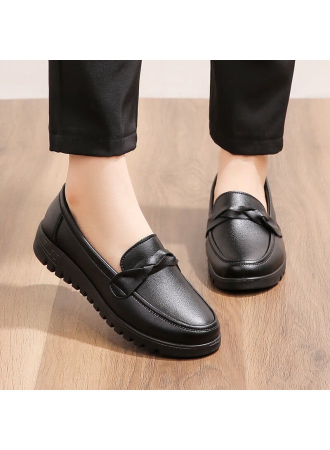 Pull Back Huili Mom Shoes, Comfortable For Elderly In Spring And Autumn, Suitable For Middle-aged Women Aged 50-60, Soft Sole Non-slip Leather Shoes For Middle-aged And Elderly, 0044 Black Size 38 - Image 2