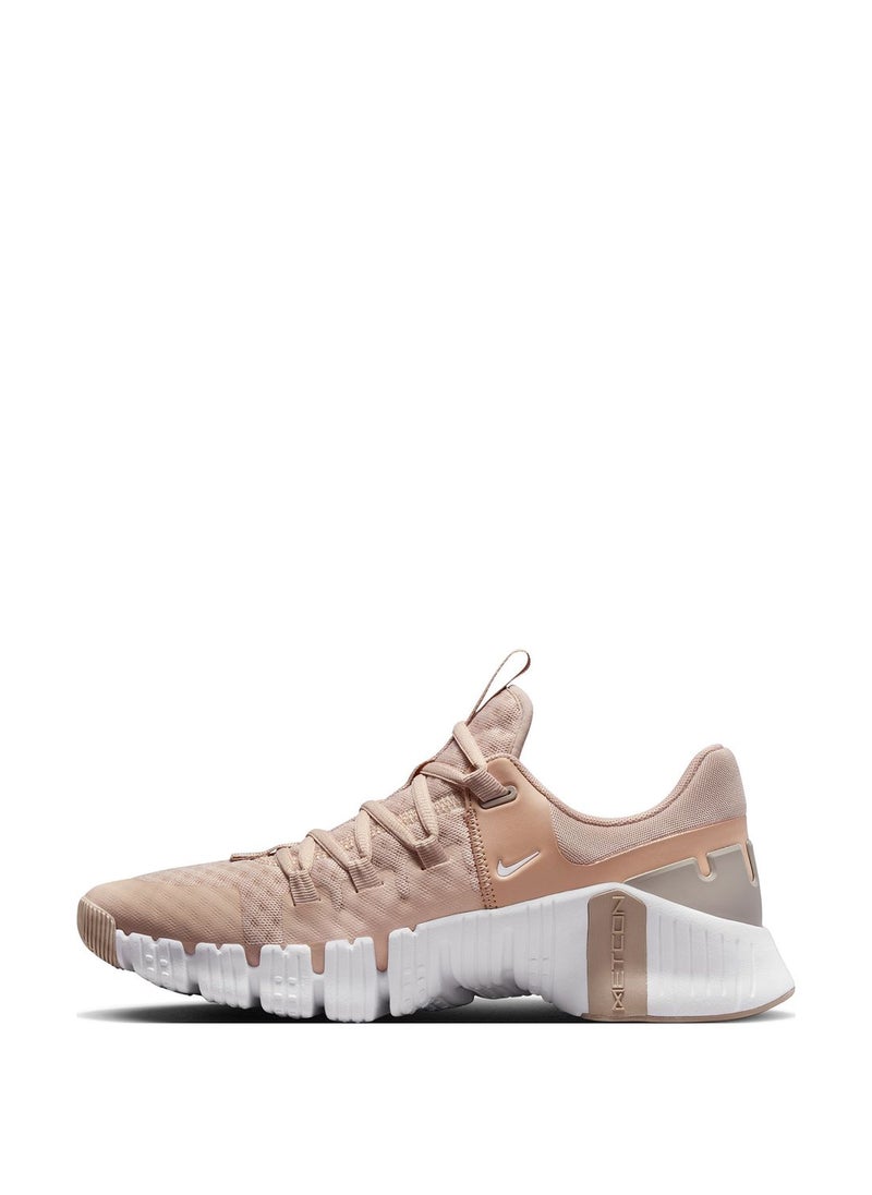 Nike - Free Metcon 5 - Image 1