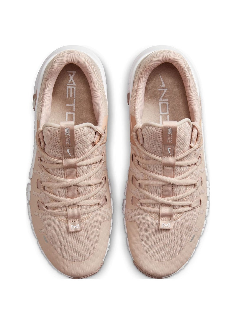 Nike - Free Metcon 5 - Image 1