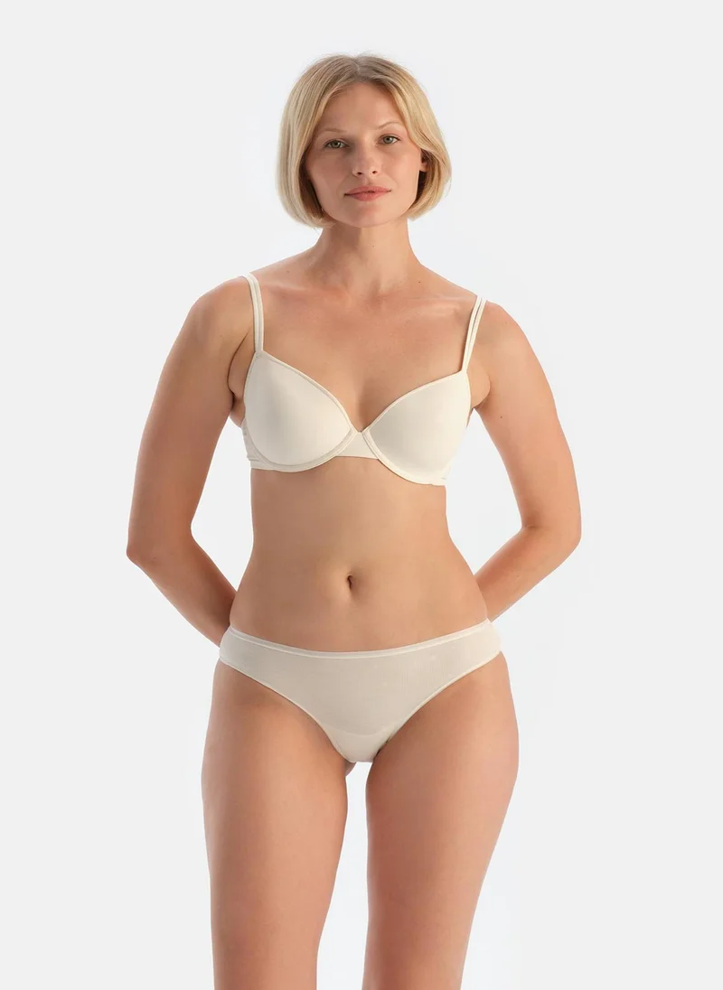 dagi Non-padded Bra Interlock Padded Wired Thin-Fixed Strap Underwear