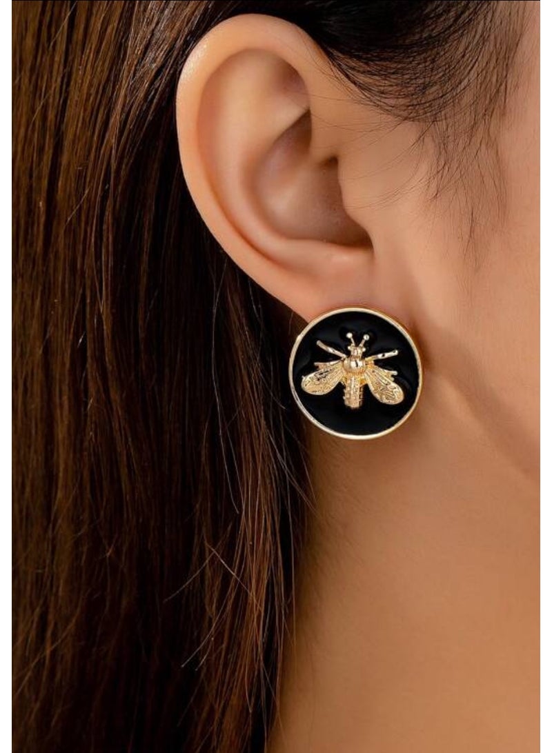 Bee Line Elegant Black Earrings For Women Decorated With Gold Bee In Trendy Design - Image 2