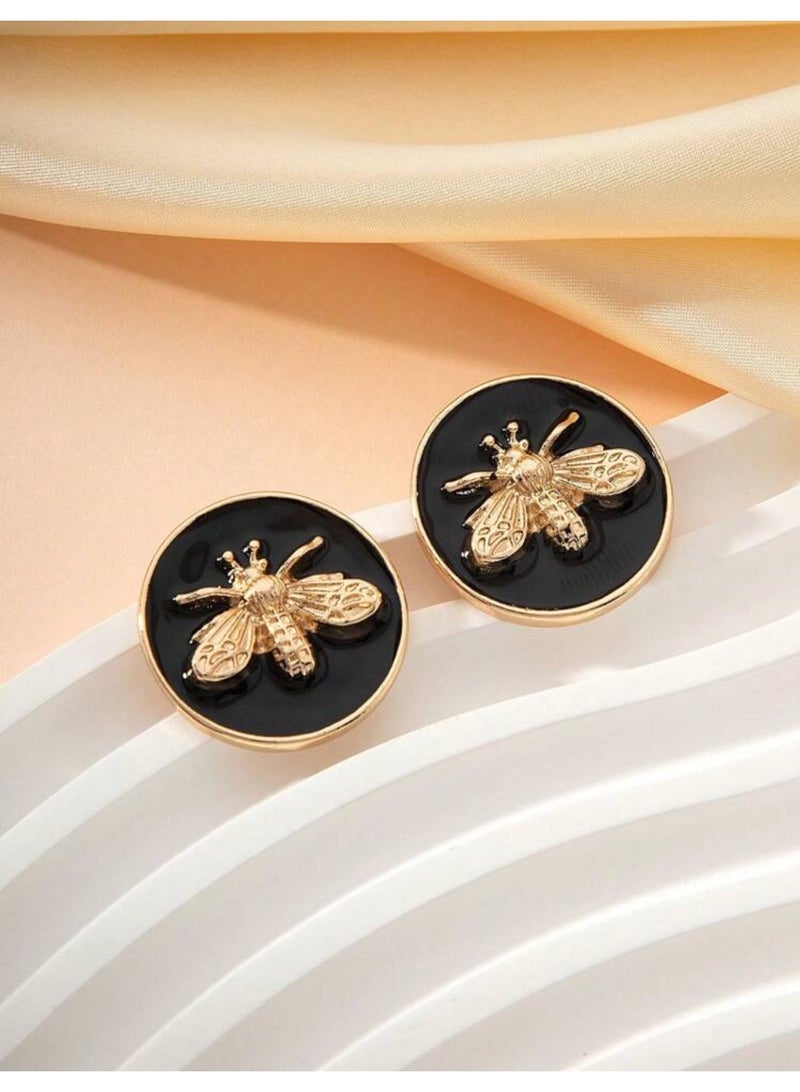 Bee Line Elegant Black Earrings For Women Decorated With Gold Bee In Trendy Design - Image 3