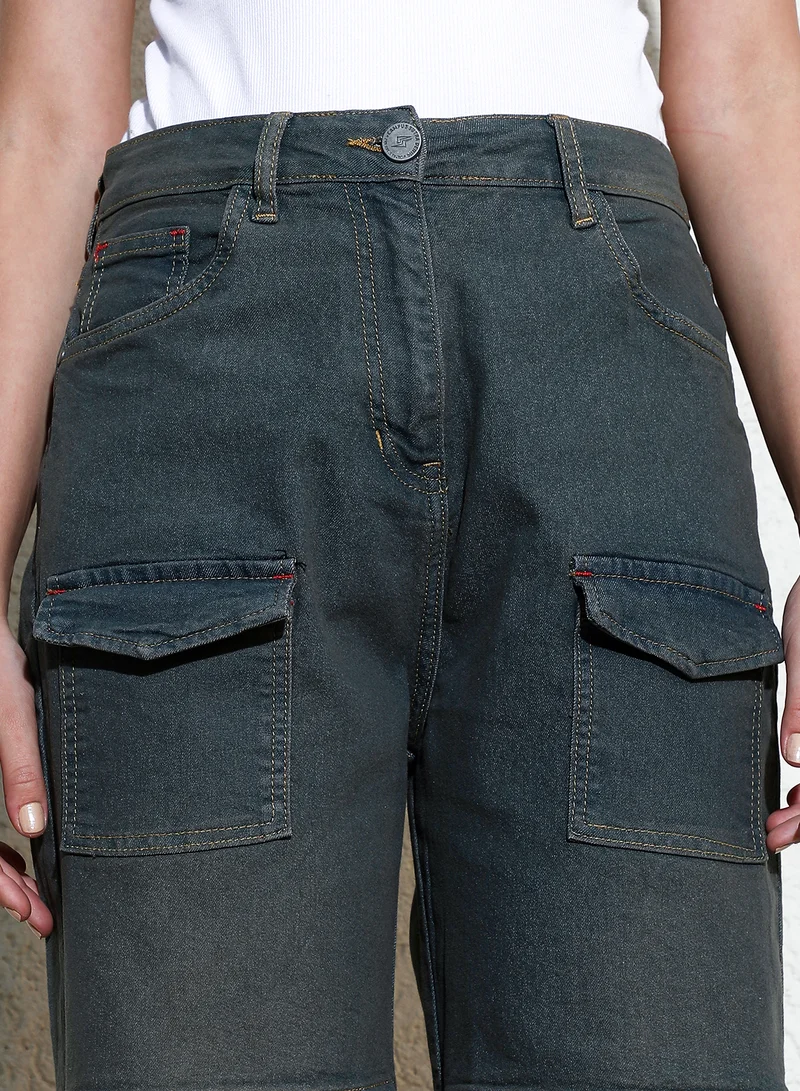 Pinacolada  Women's Navy Blue Flared Cargo Denim Jeans For Casual Wear | High-Waist | Relaxed Fit | Button Closure | Denim Jeans Crafted With Comfort Fit For Everyday Wear for Women | Best Price UAE