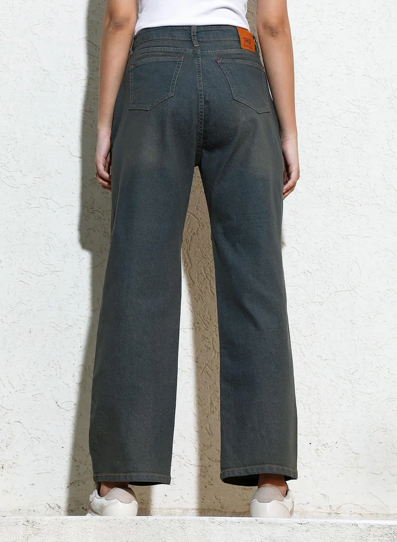 Pinacolada  Women's Navy Blue Flared Cargo Denim Jeans For Casual Wear | High-Waist | Relaxed Fit | Button Closure | Denim Jeans Crafted With Comfort Fit For Everyday Wear for Women | Best Price UAE
