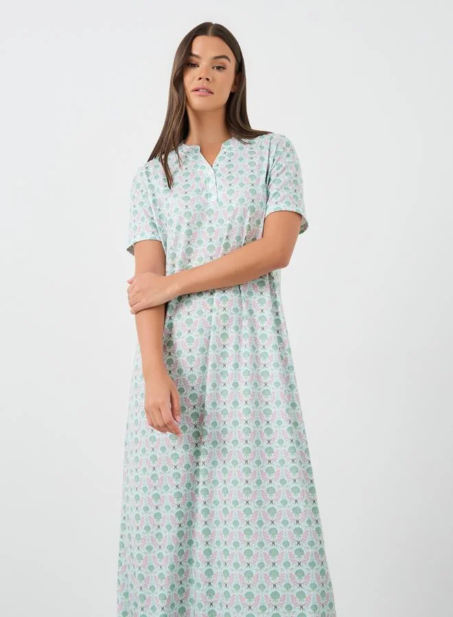Styli Styli All-Over Floral Print Short Sleeve Nightdress