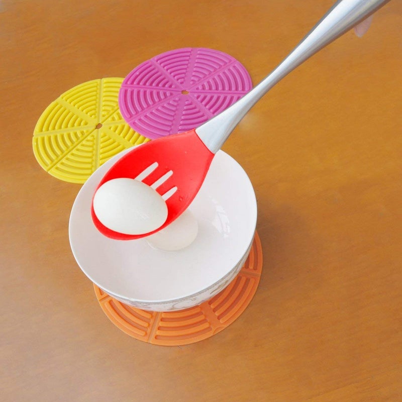 we3 Kitchen Silicone Mixing Spoon,Cooking Utensils Silicone Serving Spoon with Heat Resistant Silicone Covering Head and Stay-Cool Stainless Steel Handles|Steel Spoon with Hole 35 cm Long| (RED) - Image 2