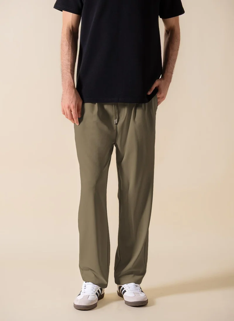 DETAIL TEXTURED COMFORT TROUSERS