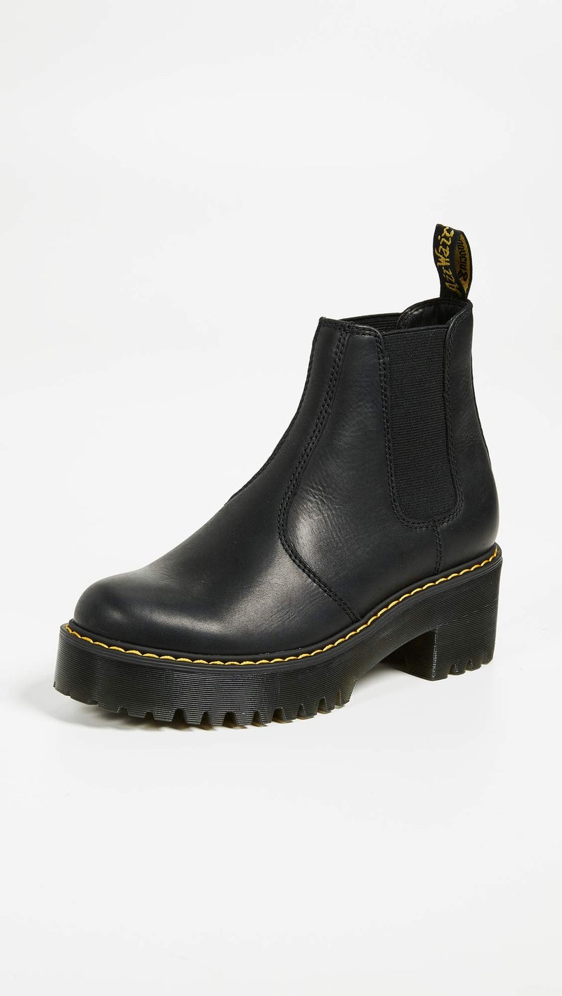 Dr Martens حذاء تشيلسي رومتي للنساء من دكتور مارتنز، أسود مصقول وايومنغ، 5 - Image 2