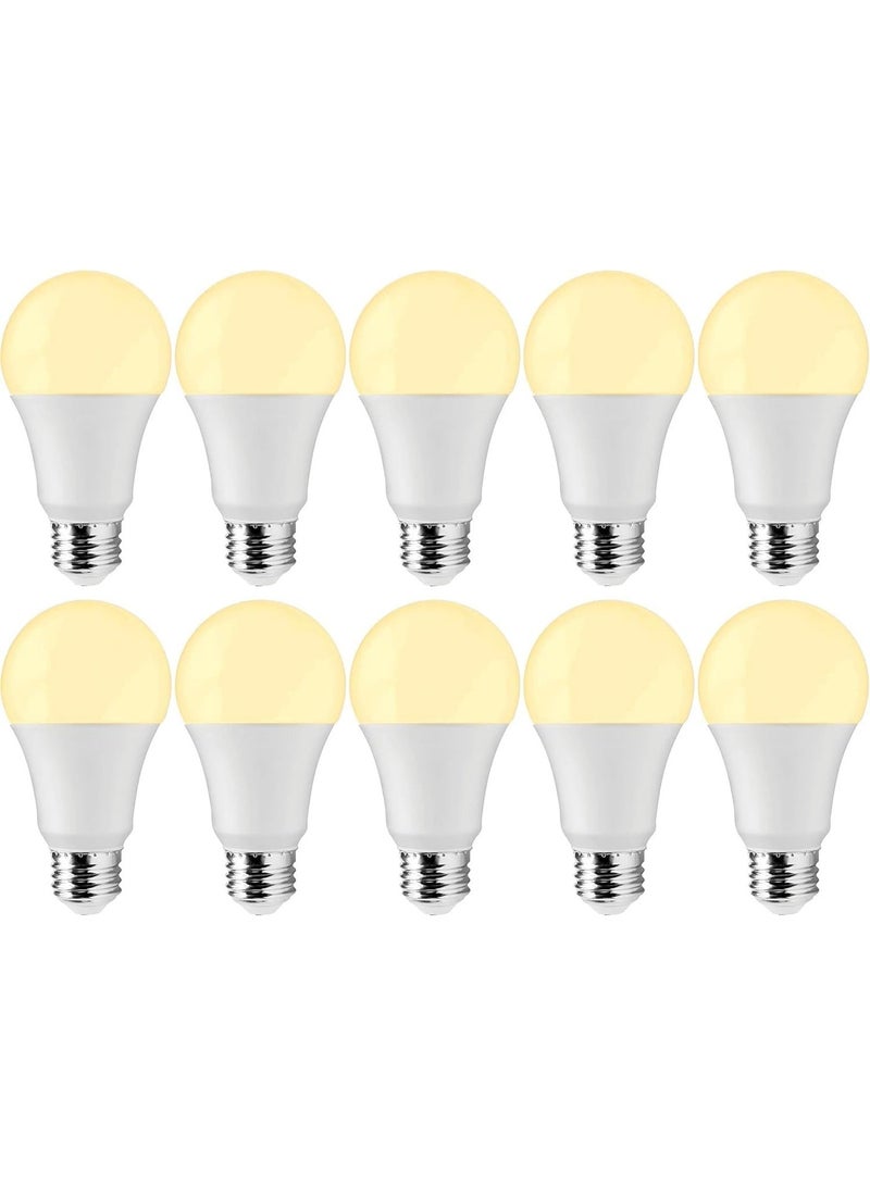 فكسر لمبة إضاءة LED 9 وات، لون أبيض دافئ، عبوة من 10 قطع، غير قابلة للتعتيم، قاعدة E27، 3000 كلفن، 810 لومن، لمبة A60 موفرة للطاقة - ما يعادل 60 وات، عمر طويل، ضوء أصفر للمنزل والمكتب - Image 1