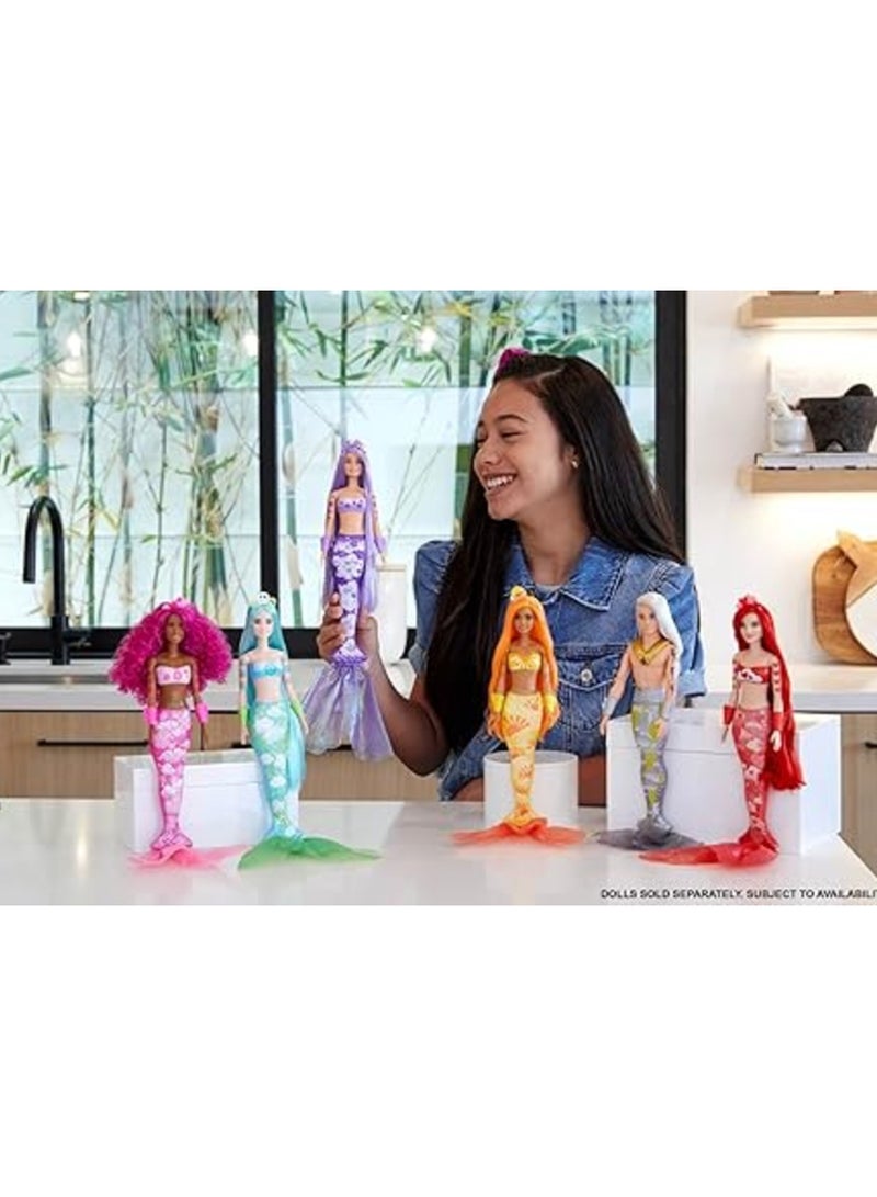 حسم دمية باربي للكشف عن الألوان مع حزمة واحدة، 7 أكياس، شعر مستعار مفاجئ، تنورة، أحذية وإسفنج - Image 3
