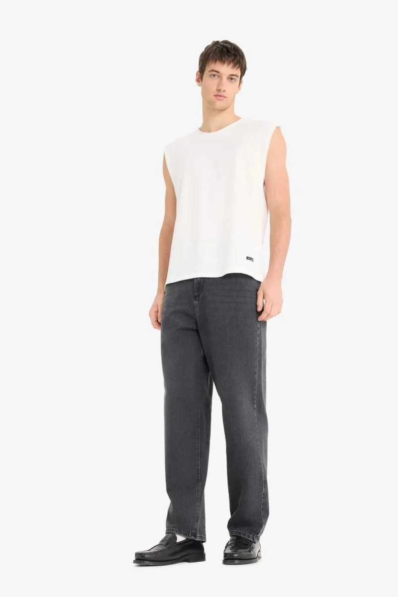 DeFacto Boxy Fit Crew Neck Basic Cotton Tank Top
