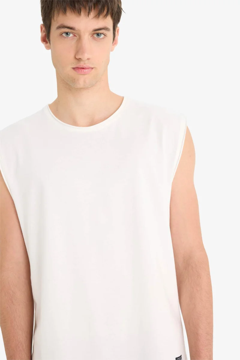 DeFacto Boxy Fit Crew Neck Basic Cotton Tank Top