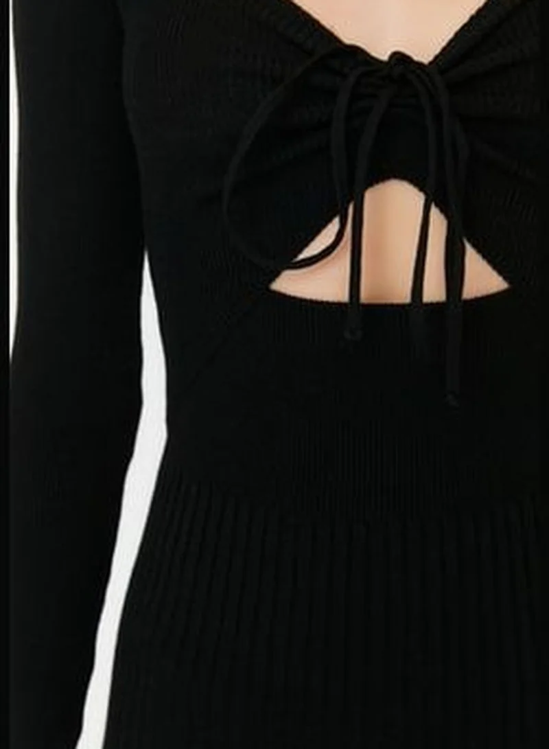 trendyol Black Midi Knitwear Window Cut/Out Dress TWOAW22EL0547